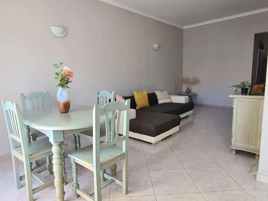 Cosy & Airy @ Albufeira Apartment 0*,